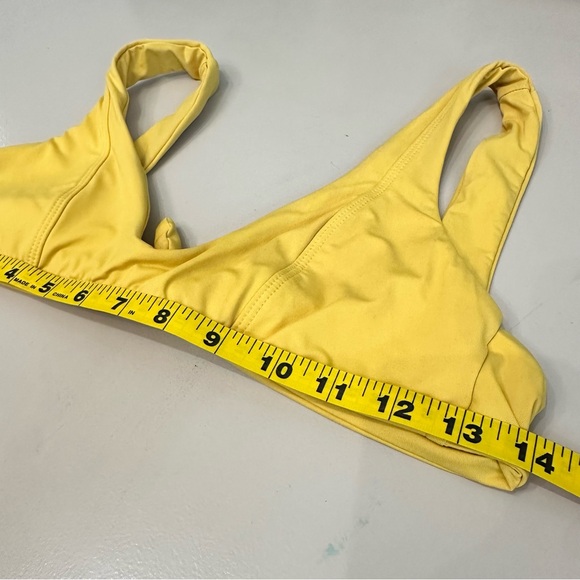 Becca by Rebecca Virtue Bikini Top Women’s Size Medium - Picture 6 of 9